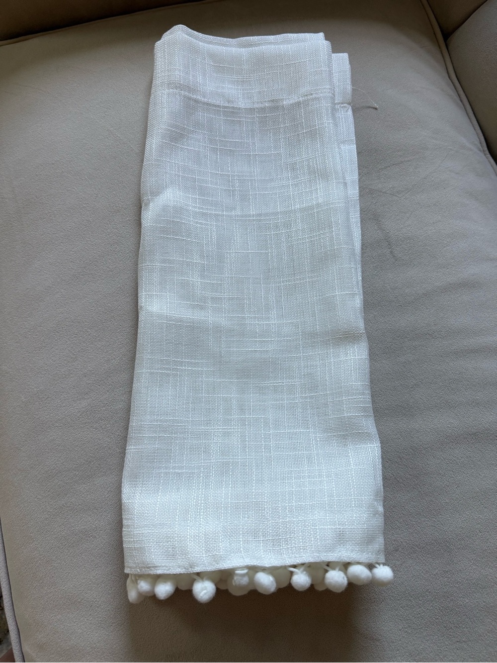 White Pom-Pom Window Valence